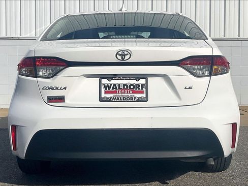Used 2025 Toyota Corolla LE image 5