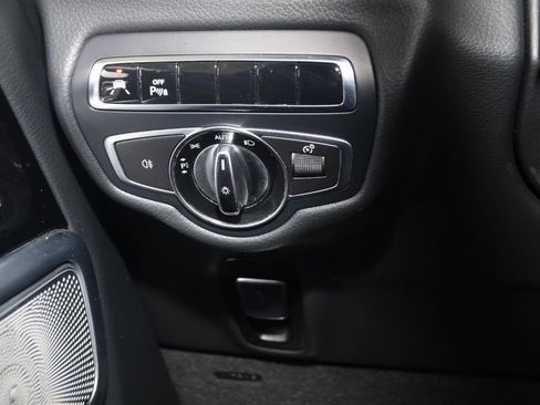 Used 2022 Mercedes-Benz G 550 image 33