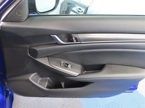 Used 2022 Honda Accord Sport image 35