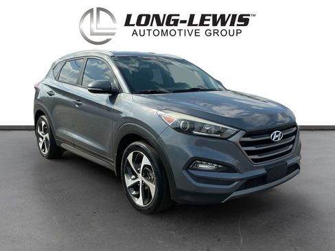 Used 2016 Hyundai Tucson Sport image 10