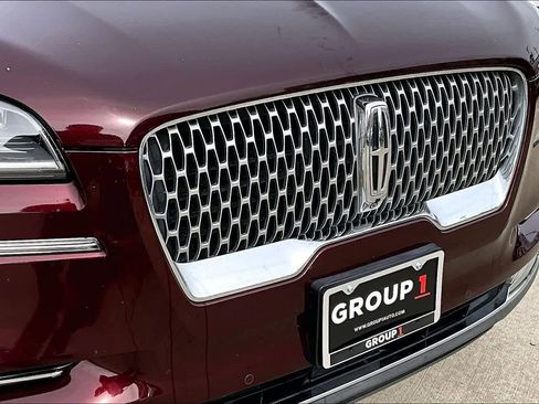 Used 2020 Lincoln Aviator Reserve image 28