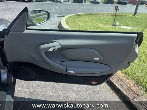 Used 2001 Porsche 911 GT3 RS image 21