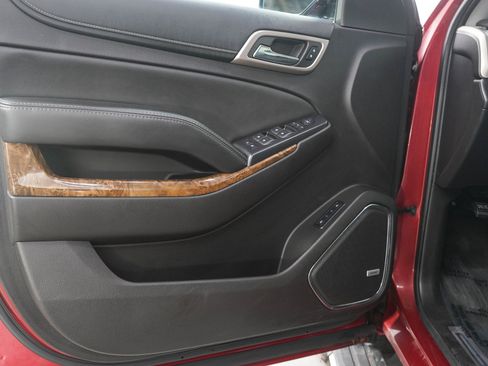 Used 2015 GMC Yukon XL Denali w/ Premium Package AWD/4WD image 20