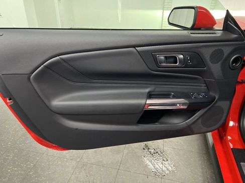 Used 2025 Ford Mustang GT Premium RWD image 21