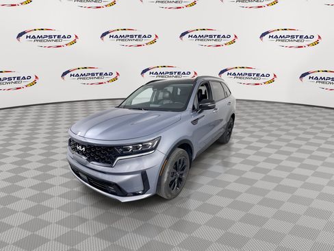 Used 2023 Kia Sorento SX AWD/4WD image 4