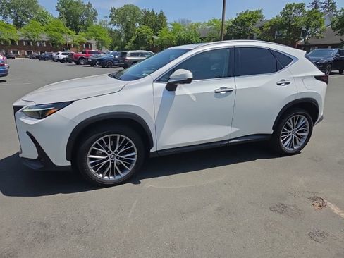 Used 2024 Lexus NX 350 AWD w/ Vision Package image 4