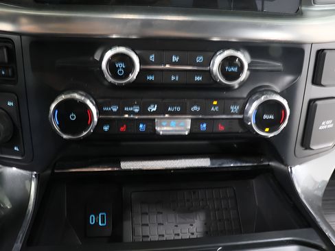 Used 2023 Ford F150 Lariat w/ Equipment Group 502A High AWD/4WD image 10