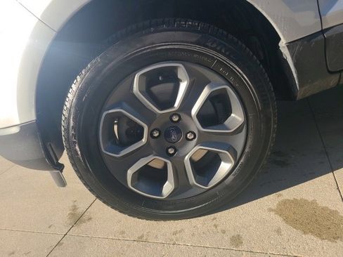 Used 2021 Ford EcoSport S image 12
