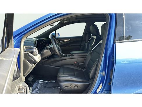 Used 2024 Chevrolet Blazer EV LT AWD/4WD image 10