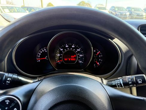 Used 2014 Kia Soul image 18
