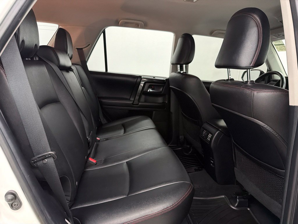 Used 2016 Toyota 4Runner TRD Pro AWD/4WD image 28