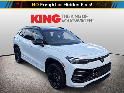 New 2025 Volkswagen Tiguan SE R-Line
