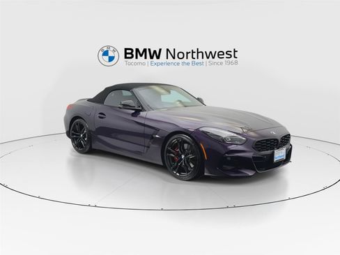 Used 2024 BMW Z4 M40i w/ Premium Package RWD image 6