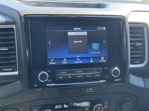 Used 2023 Nissan Frontier SV w/ SV Convenience Package image 16