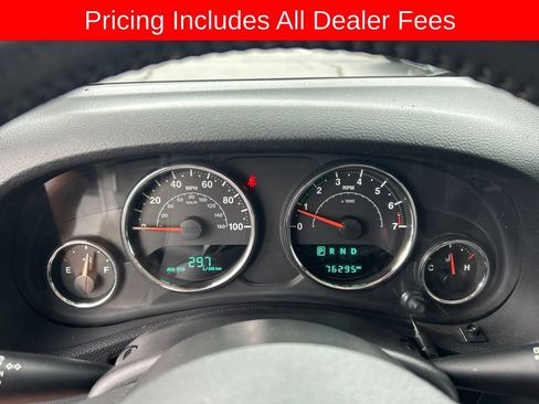 Used 2018 Jeep Wrangler Unlimited Sport S AWD/4WD image 8