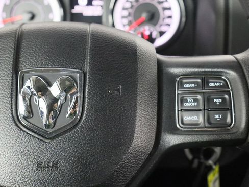 Used 2018 RAM 1500 Express w/ Express Value Package image 22