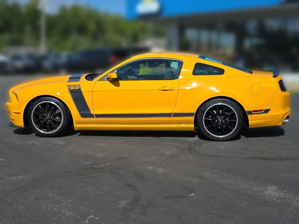 Used 2013 Ford Mustang Boss 302 RWD image 11