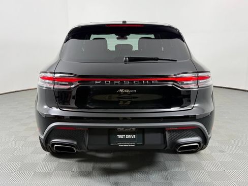 Certified 2026 Porsche Macan AWD/4WD image 6