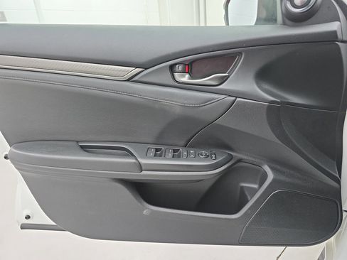 Used 2018 Honda Civic Sport Touring image 26