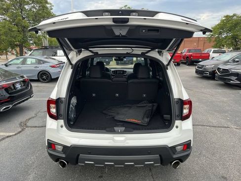 Used 2023 Honda Passport TrailSport image 22