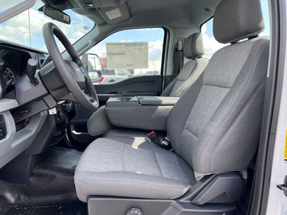New 2026 Ford F250 XL w/ FX4 Off-Road Package
