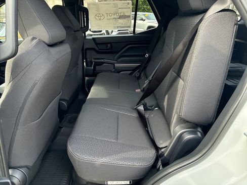 New 2026 Toyota 4Runner SR5 image 16