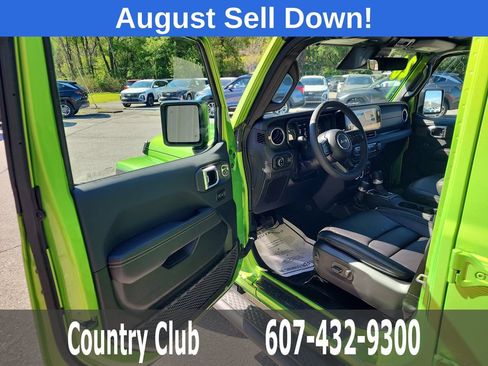 Used 2026 Jeep Gladiator Sport AWD/4WD image 10