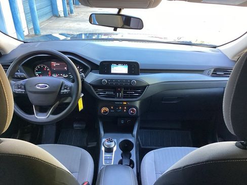 Used 2020 Ford Escape S image 42