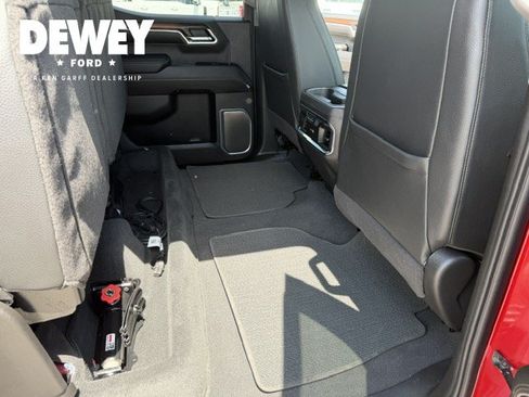 Used 2024 GMC Sierra 1500 Denali w/ Technology Package AWD/4WD image 37