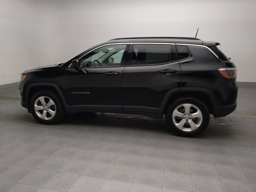 Used 2018 Jeep Compass Latitude AWD/4WD image 3