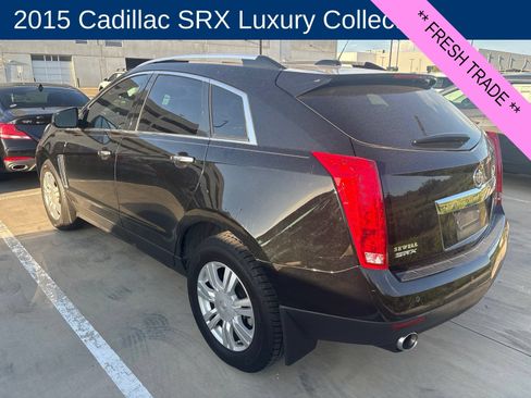 Used 2015 Cadillac SRX Luxury FWD image 2
