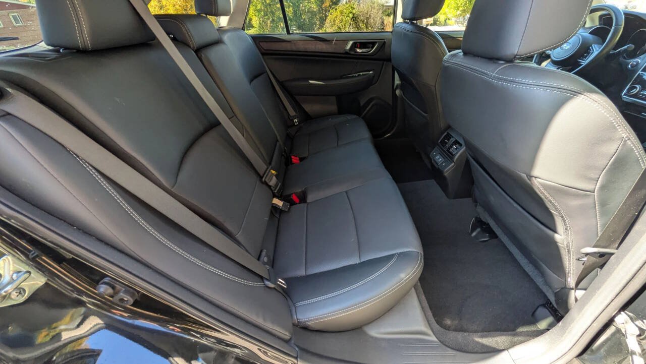 Used 2019 Subaru Outback 2.5i Limited AWD/4WD image 19