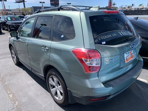Used 2016 Subaru Forester 2.5i Premium w/ All-Weather Package image 7