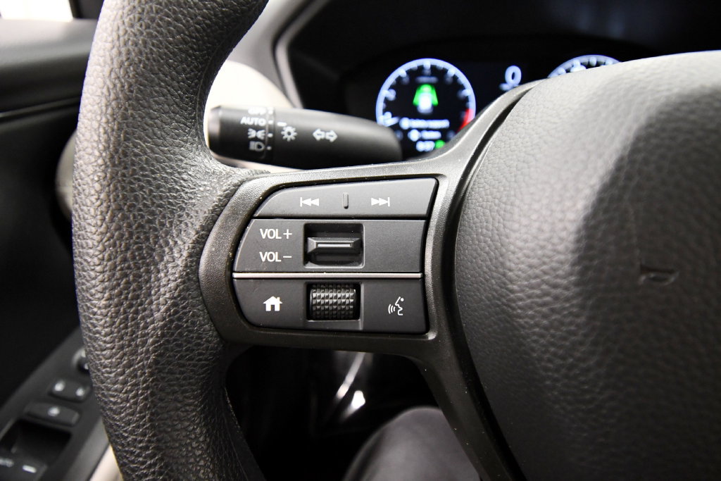 Certified 2026 Honda HR-V LX image 19