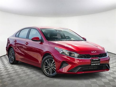 Certified 2023 Kia Forte LXS image 2