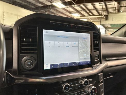 Used 2021 Ford F150 Lariat image 32