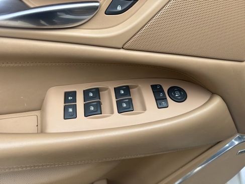 Used 2019 Cadillac Escalade ESV Platinum image 13