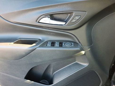 Certified 2023 Chevrolet Equinox LT image 12