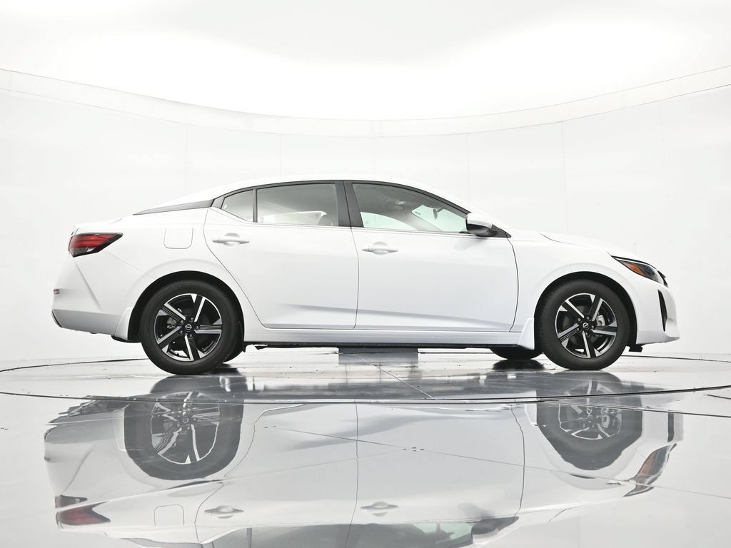 Certified 2024 Nissan Sentra SV FWD image 39