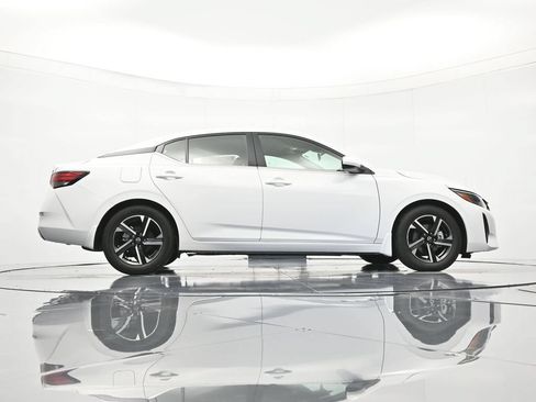 Certified 2024 Nissan Sentra SV FWD image 39