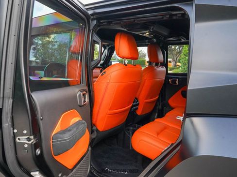 Used 2021 Jeep Wrangler Unlimited Sport image 40