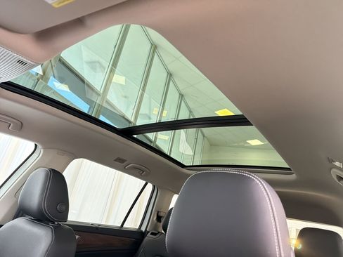 New 2026 Volkswagen Atlas SE image 16