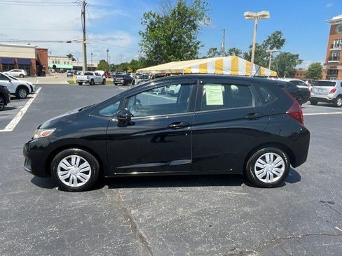 Used 2016 Honda Fit LX image 4