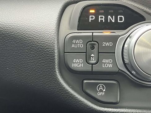 New 2026 RAM 1500 Laramie AWD/4WD image 29
