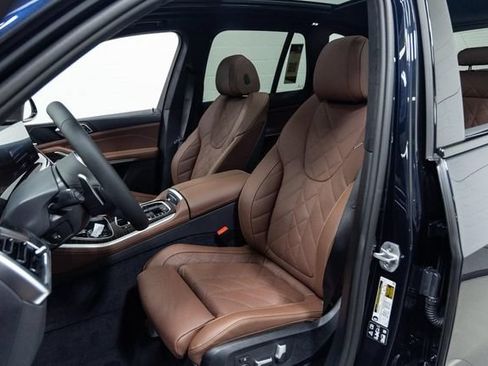 New 2026 BMW X5 xDrive40i w/ M Sport Package AWD/4WD image 24