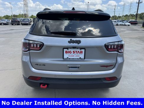 Used 2024 Jeep Compass Trailhawk AWD/4WD image 7