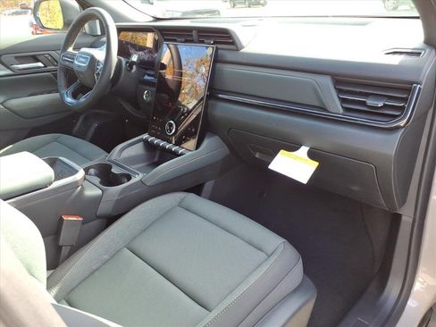 New 2026 GMC Terrain AT4 w/ Technology Package II image 10