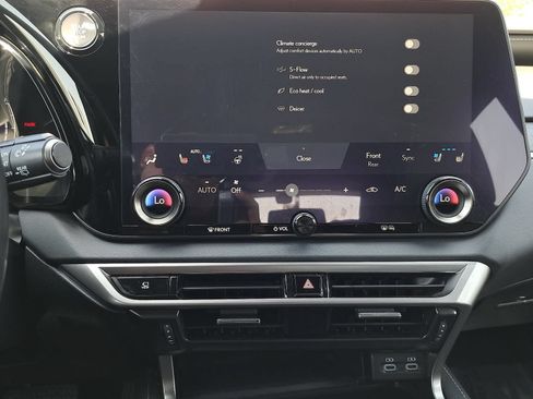 Used 2023 Lexus RX 350 Premium Plus w/ Cold Area Package FWD image 26
