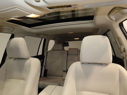 Used 2023 Lexus GX 460 Premium w/ Premium Plus Package image 17