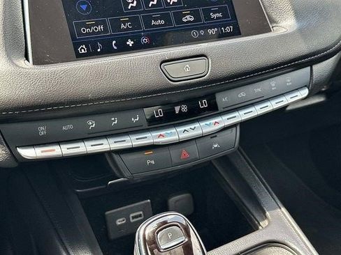 Certified 2023 Cadillac XT4 Premium Luxury AWD/4WD image 29